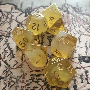 Set di Dadi Acrilici Bicolore Trasparenti per Dungeons & Dragons, Dadi per Giochi di Ruolo - Product Image 6