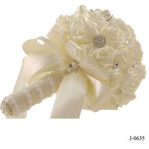 Bouquet rose pour demoiselles d'honneur avec rubans doux perlés, roses artificielles, bouquet de mariée, mariage, fête, photo, véritable amour, cadeau pour la mariée - Product Image 2