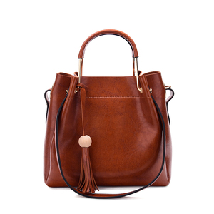 Compra directa de China Últimas Diseño Chicas Top de La Moda Al Por Mayor Parecidos Oem Mujeres Bolsos de Diseño - Product Image 2