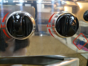 900 مللي متر الأبيض رذاذ الطلاء الجسم فرن للبيتزا يعمل بالغاز الطبيعي مع الاشتعال التلقائي - Product Image 3