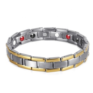 Braccialetto Magnetico Terapeutico in Acciaio Inossidabile Lucidato a Specchio con Energia Positiva e Charm Energetico Scalare, Accessorio <span class=keywords><strong>Moda</strong></span> Unisex - Product Image 3