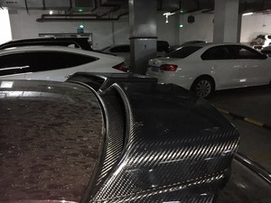 R18 Style Arrière En Fiber De Carbone Fenêtre Spoiler pour <span class=keywords><strong>Audi</strong></span> <span class=keywords><strong>A1</strong></span> X8 10-16 - Product Image 3