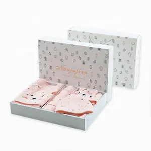 100% cotton newborn baby clothes gift set box baby romper hot sale in USA