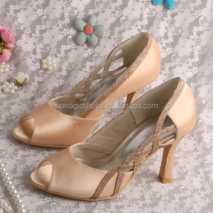 <span class=keywords><strong>Scarpe</strong></span> da <span class=keywords><strong>sposa</strong></span> in <span class=keywords><strong>argento</strong></span> per feste da donna - Product Image 2