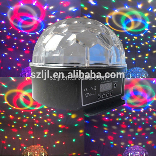 Lecteur MP3 et Télécommande 3 W LED Lumière Magique Filature Balle lumière