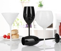 Verres à vin noirs fantaisie avec pied pour vin rouge et blanc 750 ml