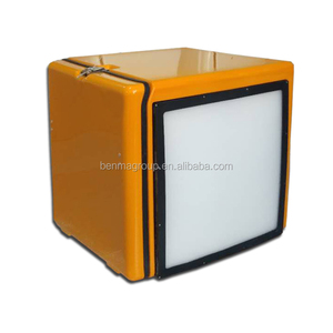 Caja de Reparto de Alimentos con Aislamiento de Fibra de Vidrio y Luz LED de 93L para Scooter o Bicicleta - Product Image 3
