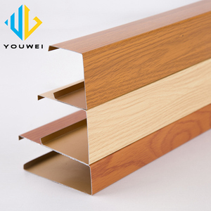 2018 Thiết Kế Hiện Đại Phong Cách Chống Cháy Hạt Gỗ Trang Trí Tuyến Tính Ống <span class=keywords><strong>U</strong></span> Hình Treo Nhôm Vách Ngăn Trần Cho Khách Sạn Sử Dụng - Product Image 2