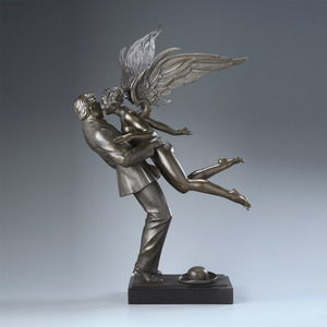 A grandezza naturale antico metallo fuso nudo femmina angelo baciare uomo statue in bronzo per il giardino - Product Image 2