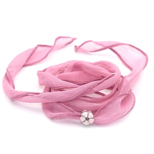 2024 nuovo arrivo 10 colori Sari nastro avvolgente Yoga <span class=keywords><strong>con</strong></span> ciondolo <span class=keywords><strong>fiore</strong></span> <span class=keywords><strong>rosa</strong></span> braccialetto di moda donna - Product Image 6