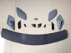 Aileron de toit arrière pour Mercedes Benz W156 GLA45 AMG - Product Image 1