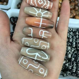 A forma di tubo lungo antico naturale tibetano Dzi Bead 10mm * 30mm grandi uomini fai da te creazione di gioielli <span class=keywords><strong>collana</strong></span> o bracciale - Product Image 2