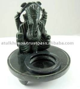 โคมไฟหินสีดำรูปพระพิฆเนศสำหรับงานเลี้ยงอาหารค่ำใต้แสงเทียนรูปพระพิฆเนศ - Product Image 1