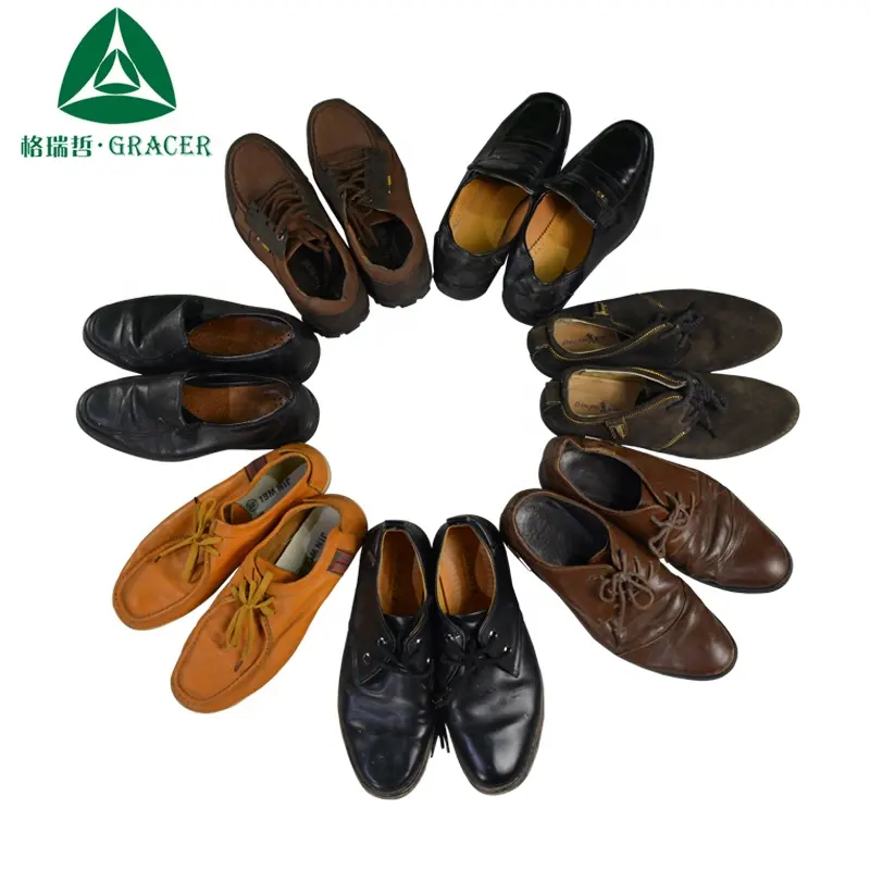 Chaussures d'occasion en ballots Chaussures en cuir d'occasion pour hommes Chaussures d'occasion et sacs pour femmes d'occasion Sacs à main UK