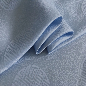 Tissu Jacquard en Soie à Motif Médaillon Longue Durée, Prix Abordable, Haute Qualité, Fabrication Chinoise Traditionnelle Directe d'Usine pour Costumes Femme et <span class=keywords><strong>Homme</strong></span> - Product Image 3