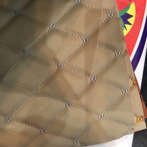 Éponge matelassée PVC similicuir broderie faux <span class=keywords><strong>cuir</strong></span> pour couverture de voiture et fabrication de plancher de voiture - Product Image 2
