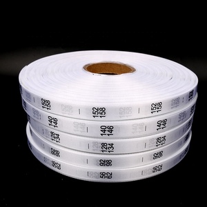 Rollo <span class=keywords><strong>de</strong></span> cintas <span class=keywords><strong>de</strong></span> satén blancas personalizadas textiles a <span class=keywords><strong>precio</strong></span> directo <span class=keywords><strong>de</strong></span> fábrica con logotipos <span class=keywords><strong>de</strong></span> números impresos marcas - Product Image 4