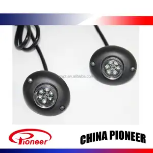 Luces LED Estroboscópicas Ocultas Rojas, Azules y Blancas - Product Image 1