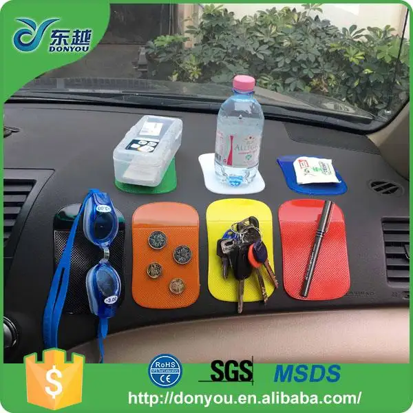 Proses yang ketat stretch mudah non slip PU dekorasi dashboard mobil dengan harga murah