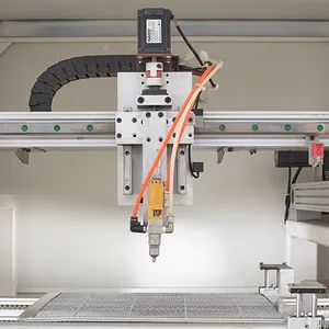 Máquina Automática <span class=keywords><strong>de</strong></span> Pintura en Aerosol <span class=keywords><strong>para</strong></span> Muebles, <span class=keywords><strong>Puertas</strong></span> <span class=keywords><strong>de</strong></span> Madera y Gabinetes - Product Image 1