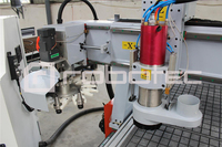 Routeur CNC multifonctionnel pour la découpe et la gravure du bois et de l'aluminium