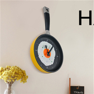 ZOGIFT Poêle avec Oeuf sur le plat En Forme Horloge Murale "Jaune" Retour, Shabby Chic, cuisine À Thème Unique Horloge Murale - Product Image 2