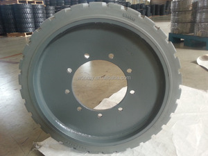 Génie Nacelle Articulée Roue 22x7x17 3/4 Avec 8 / 9 Trous Pour Z-30/20N et Z-34/22N - Product Image 4