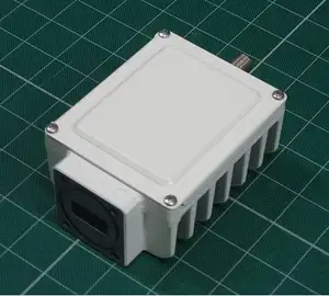 2w BUC 或块上变频器 L 波段到扩展 KU 波段 14.0-14.5GHz