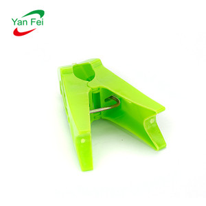 Clip di asciugamano della sedia di spiaggia delle mollette di vestiti di modo della molletta di plastica variopinta su ordinazione di vendita calda all'ingrosso di alta qualità per la lavanderia - Product Image 3