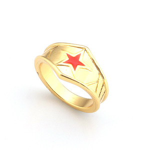 Anillo <span class=keywords><strong>de</strong></span> Plata y Oro <span class=keywords><strong>de</strong></span> la Mujer Maravilla, Regalo <span class=keywords><strong>de</strong></span> Superhéroe <span class=keywords><strong>de</strong></span> <span class=keywords><strong>DC</strong></span> <span class=keywords><strong>Comics</strong></span> para Ella - Product Image 4