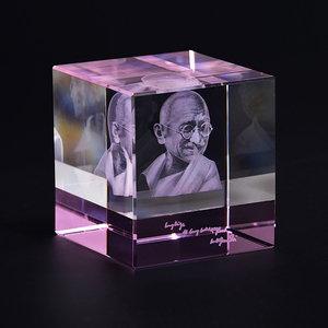Décoratif 3d laser <span class=keywords><strong>cristal</strong></span> <span class=keywords><strong>cube</strong></span> personnalisé <span class=keywords><strong>photo</strong></span> - Product Image 2
