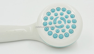 En gros conception mignonne smart d'économie d'eau réglable ionique poche pommeau <span class=keywords><strong>de</strong></span> <span class=keywords><strong>douche</strong></span> - Product Image 2