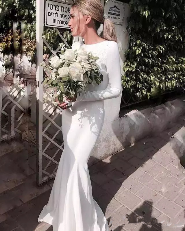 Noble Elegant White Fabric Scoop Neck Mermaid Wedding Dress