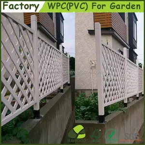 白色 PVC 装饰花园格子