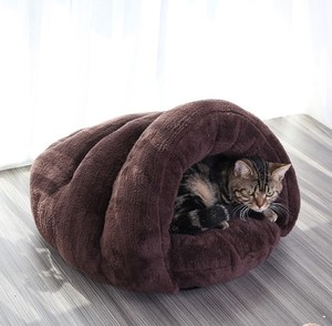 2021 Hot Sale Semi Enclosed Fluffy Coral Fleece Winter Warm <strong>Soft</strong> Plush Cute Cat <strong>Dog</strong> House Pet <strong>Bed</strong> Wholesale - Product Image 6