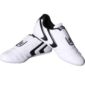 Chaussures de Taekwondo, Karaté et Arts Martiaux "Woosung" Personnalisées, Durables, pour l'Entraînement et le Fitness (Vente en Gros) - Product Image 1