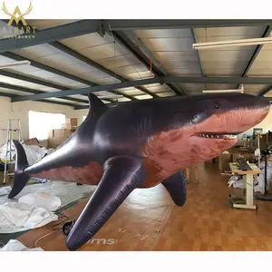 Costume gonflable réaliste de requin de costume d'animal de mer, fournisseurs de défilé de partie