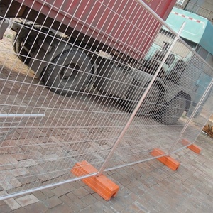 Valla de alambre temporal australiana extraíble estilo Heras <span class=keywords><strong>para</strong></span> sitios de construcción <span class=keywords><strong>Base</strong></span> llena de agua <span class=keywords><strong>para</strong></span> piscinas Modelado 3D - Product Image 2