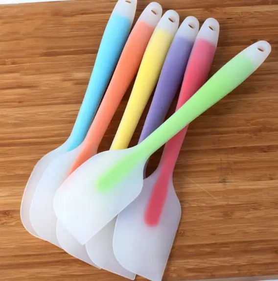 Spatule en Silicone pour gâteau, ustensile de cuisine, pour pâtisserie