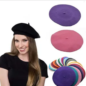 Venta al por mayor 100% gorra de boina de <span class=keywords><strong>lana</strong></span> para adultos unisex 40 colores en stock estilo liso para uso casual en invierno - Product Image 1