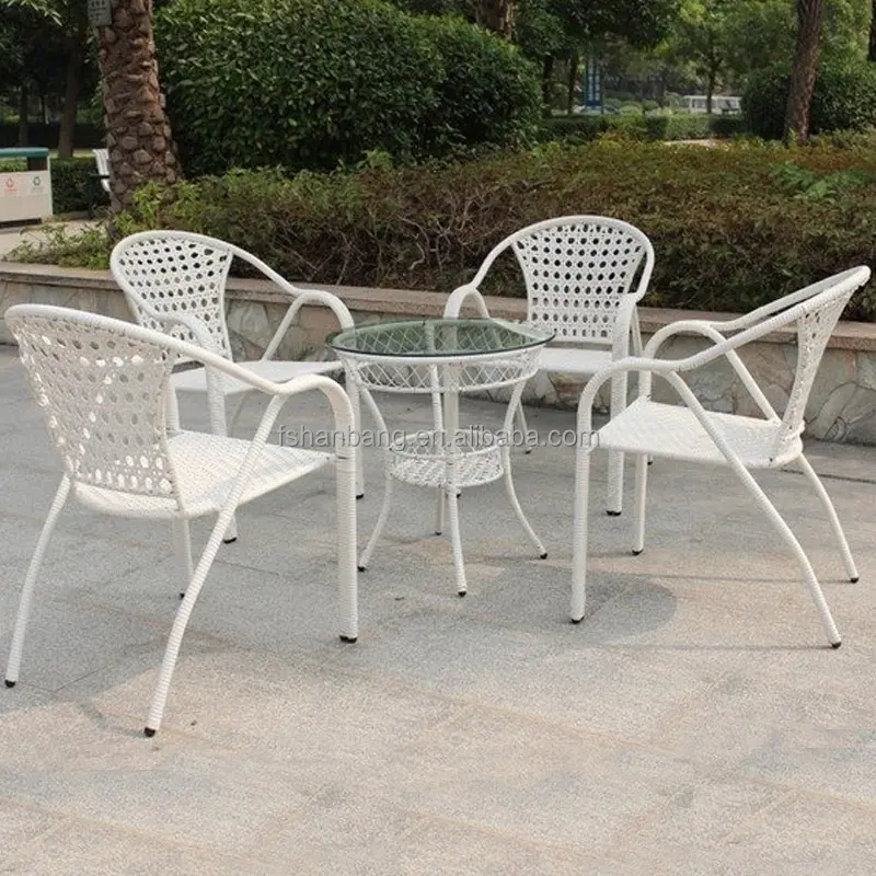 Cheap Outdoor Rattan Round Dining Table and stackable chair Sets