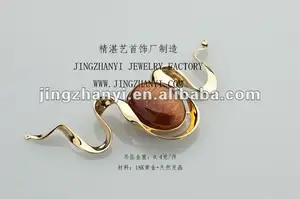 pure gold pendant with quartz rutilated