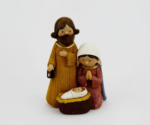 Estatua de la Santa Familia de resina de <span class=keywords><strong>St</strong></span> <span class=keywords><strong>Joseph</strong></span>, Virgen María, Niño Jesús, el nacimiento de Jesús, fe cristiana, santa figura de dibujos animados de la Biblia - Product Image 1