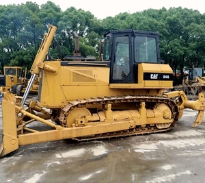 Excavadora sobre orugas Cat D6G usada original de Japón 100% - Product Image 2