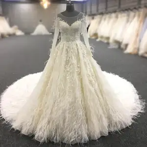 الفاخرة الزفاف فستان زفاف الكريستال ألف خط فستان الزفاف مع الفراء