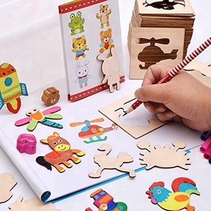 Ensemble de pochoirs d'art pour enfants avec stylo aquarelle, étui de transport, crayon, modèle de pochoir de peinture pour enfants - Product Image 3