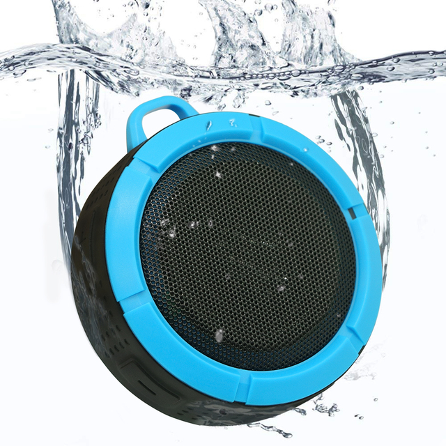 2022 Summer Portable Mini Waterproof Bluetooth Speaker With Hook Sport Outdoor Wireless Speaker With FM Radio Microphone