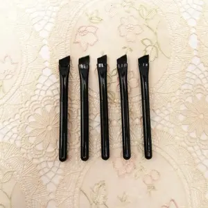 Black Mini Angled Brow Liner Brush 6.7センチメートルLength