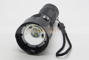 <strong>Changeable</strong> 3 <strong>Color</strong> Torch Aluminum T6 LED <strong>Flashlight</strong> 800lumen Waterproof Torch with White Yellow Blue LED Light - Product Image 4