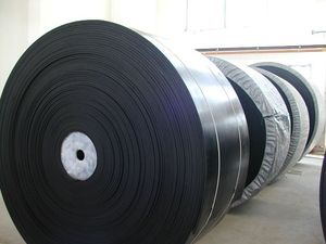 Antistatik 1000mm kemer genişliği kauçuk Polyester kumaş konveyör bant - Product Image 4